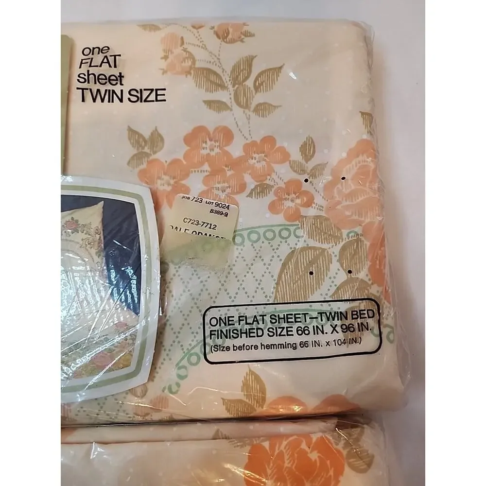 Vtg JCPenney No Iron Percale Fitted And Flat Sheets Floral Pale Orange Salmon